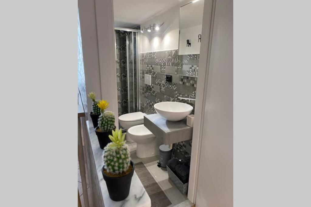 La Casa Comoda 1 Apartment Genoa Ngoại thất bức ảnh